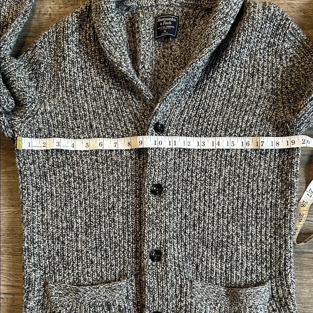 Abercrombie & Fitch Marled Knit Shawl Collar Button Cardigan Size M - Picture 6 of 8